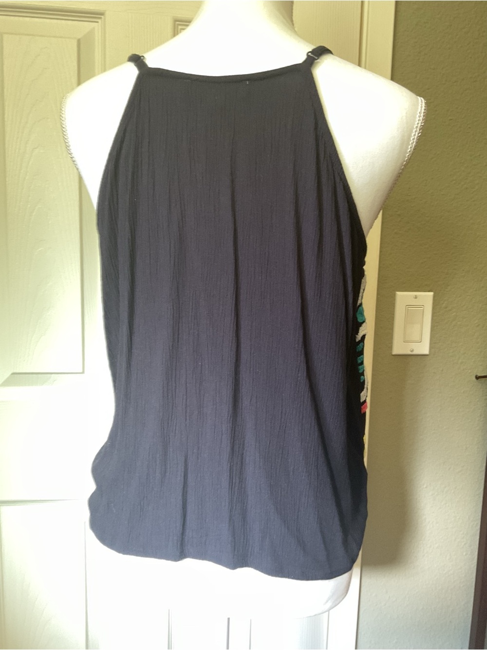 Idyllwind Black Floral Embroidered Cami with Multicolor Accents - Picture 3 of 4